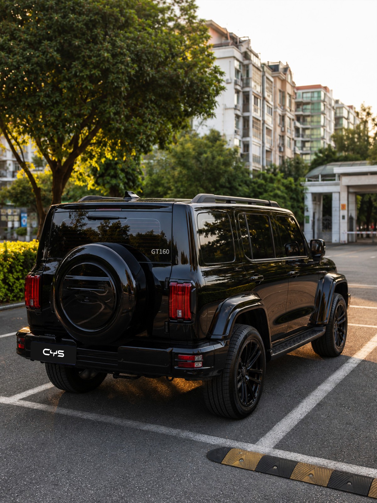 GT160 Self-Healing Piano Black